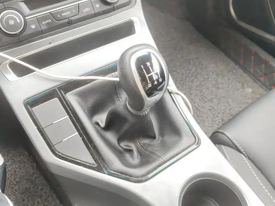 GEELY AUTOMOBILE EMGRAND