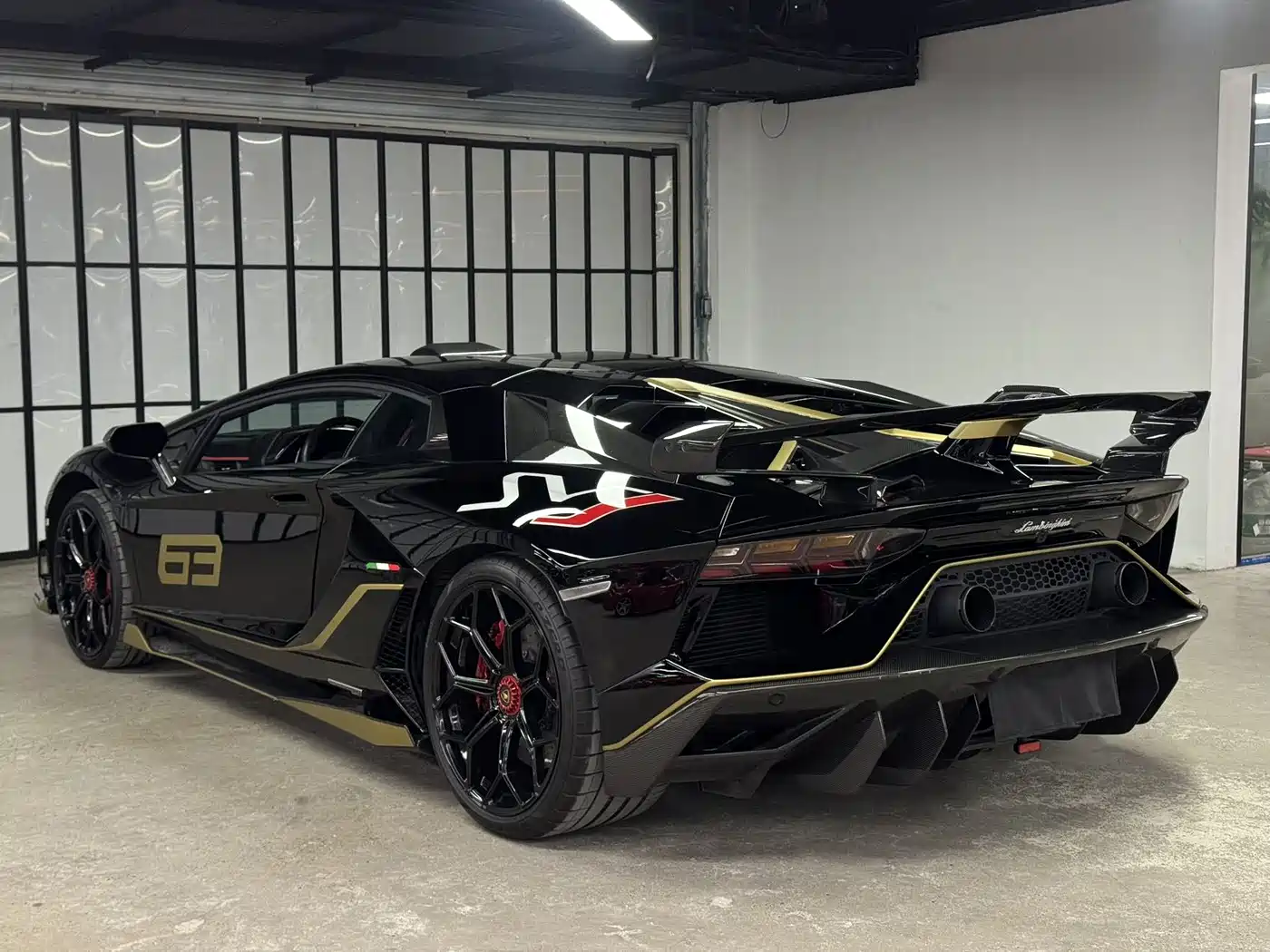 Lamborghini Aventador 2019 Aventador SVJ фото 5