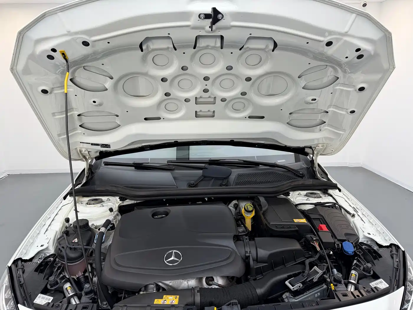 Mercedes-Benz GLA 2015 GLA 220 4MATIC Luxury фото 10