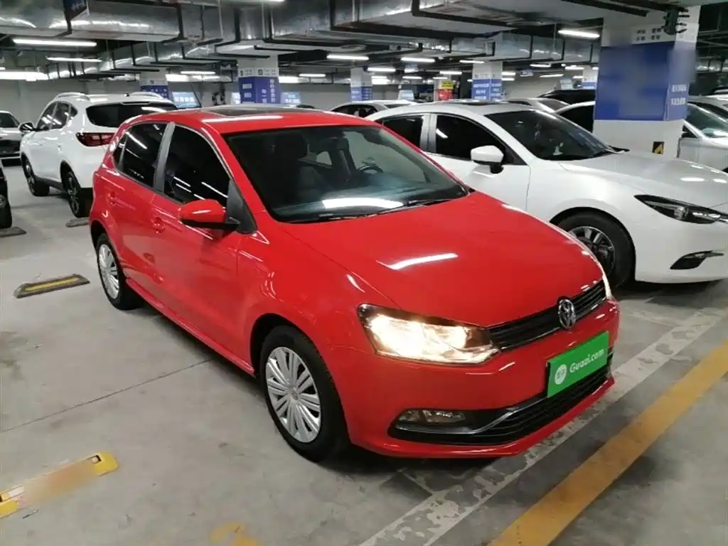Volkswagen Polo 2016 1.6L Automatic Comfort фото 4