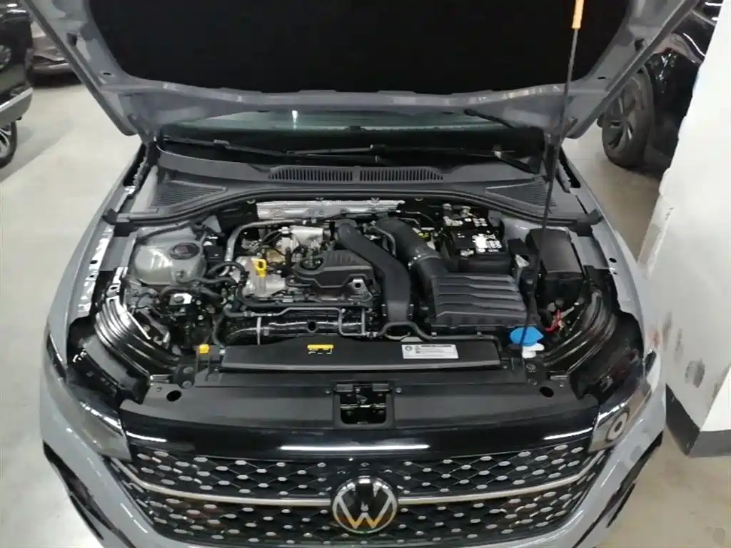 Volkswagen Lavida 2023 300TSI DSG Starlight Full Comfort Edition фото 20