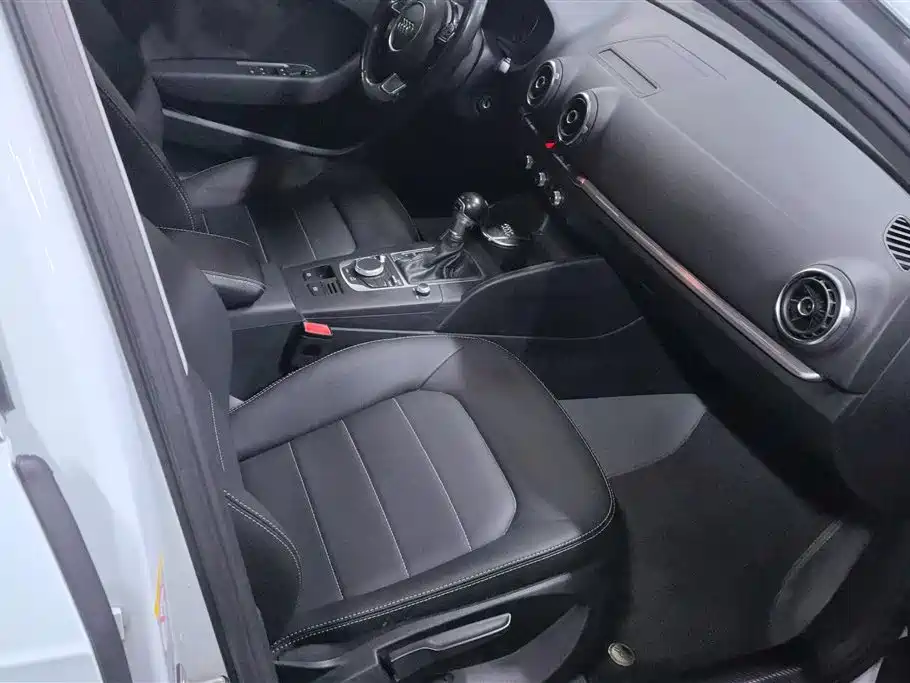 Audi A3 2015 Sportback 35 TFSI Millionth Anniversary Intelligent Leader Type фото 8