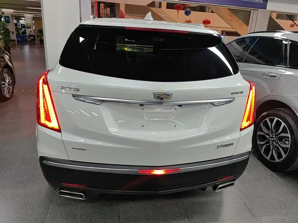 Cadillac XT5 2018 28T 4WD Luxury фото 6