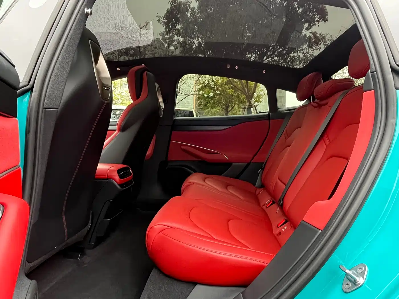 XIAOMI CAR XIAOMI SU7