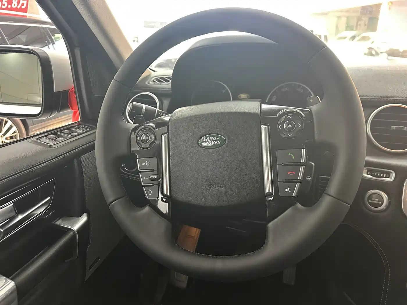 Land Rover Discovery 2013 3.0 SDV6 HSE Diesel фото 11