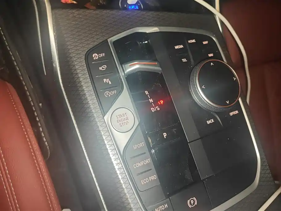 BMW 3 Series 2025 330Li Premium M Sport Night Edition фото 16