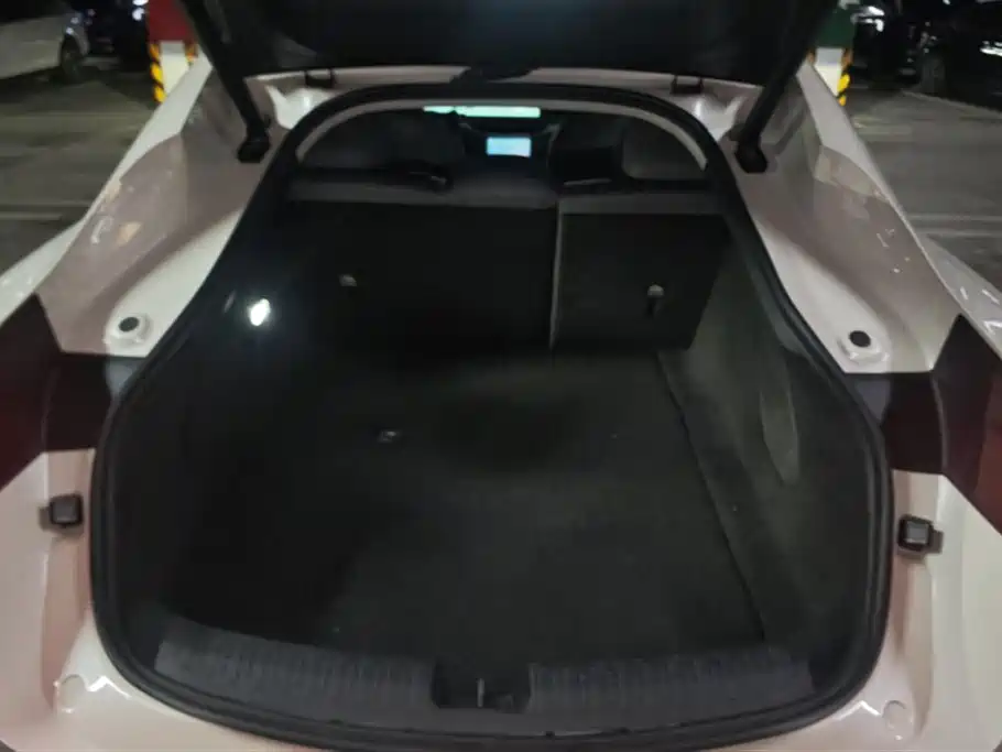 ZHIJI AUTOMOBILE ZHIJI L6