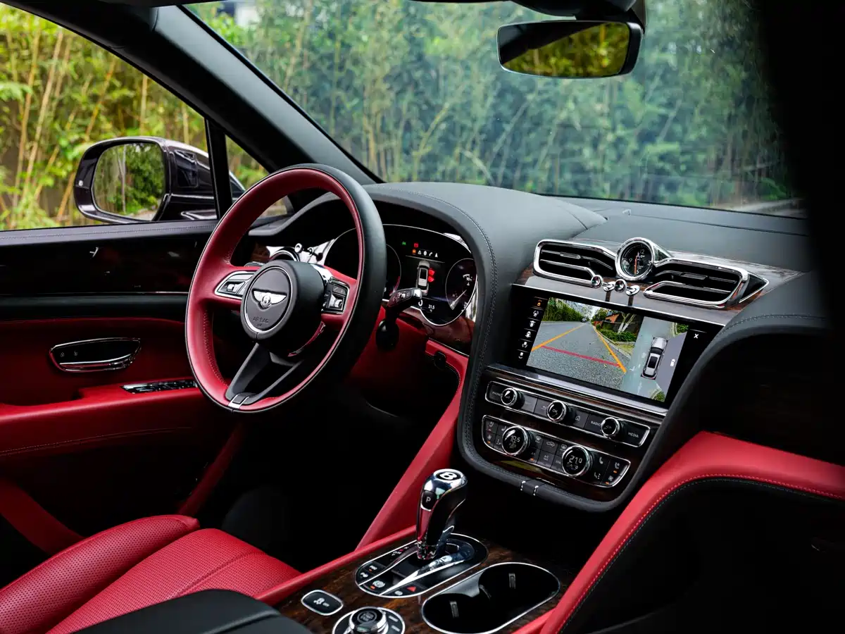 BENTLEY TIM YUE