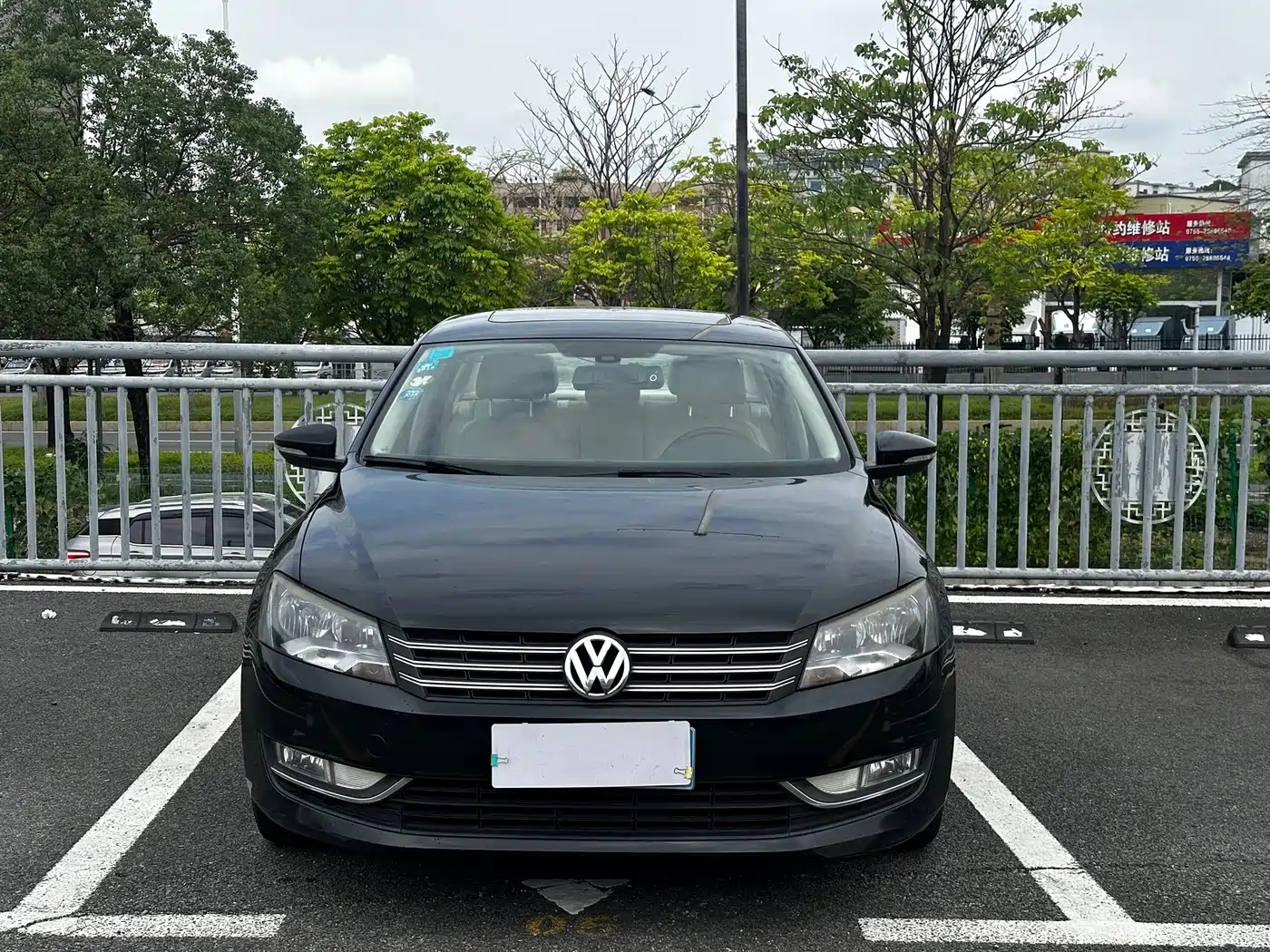 Volkswagen Passat 2013 1.8TSI DSG Zunrong фото 2