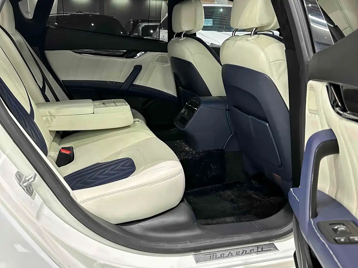 Maserati Quattroporte 2015 3.0T S Q4 фото 14
