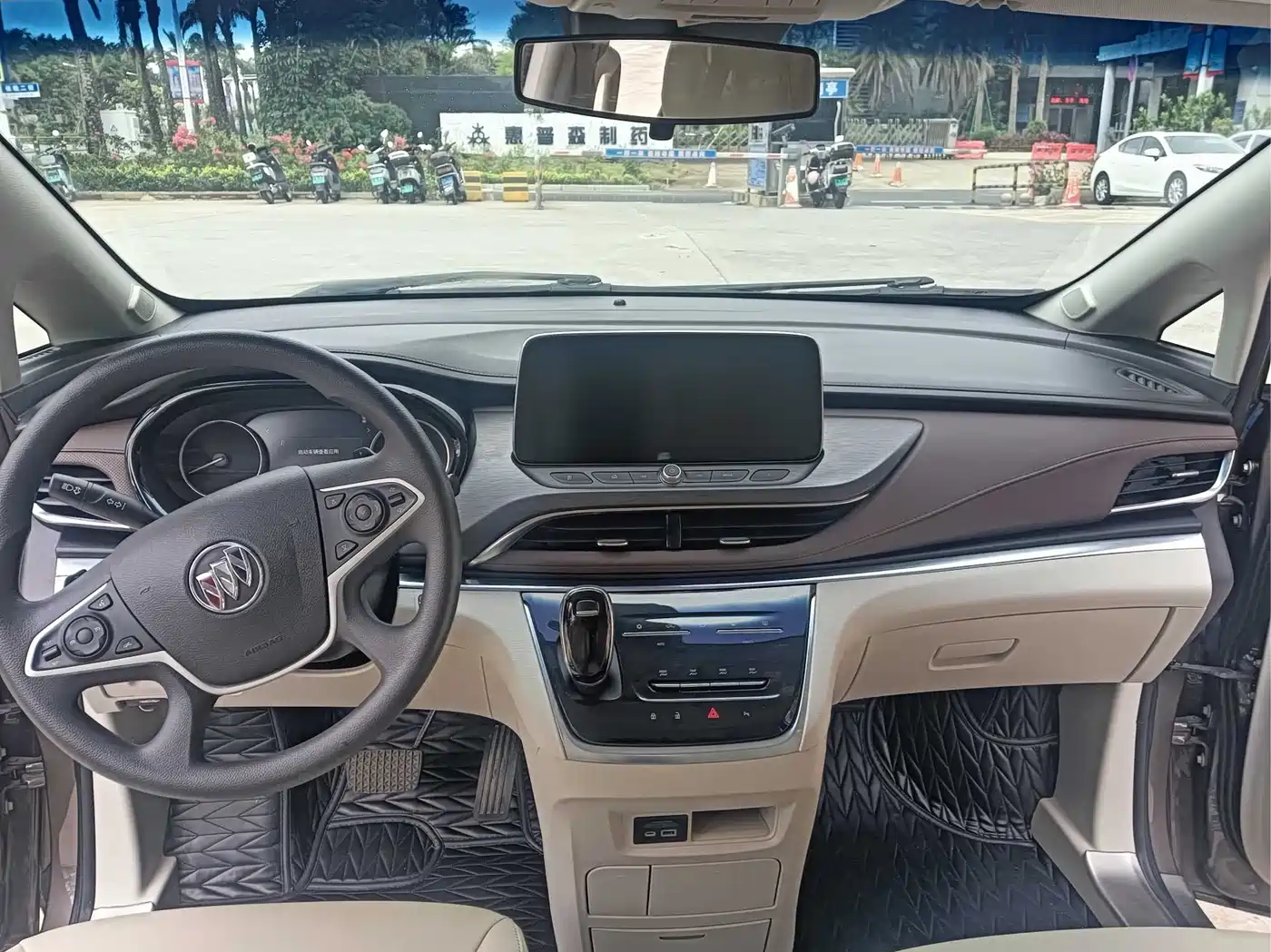 BUICK GL8