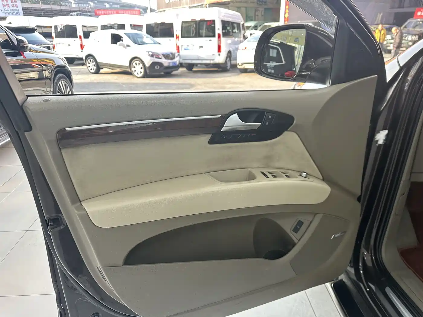 Audi Q7 2012 3.0 TDI Leading Edition фото 25