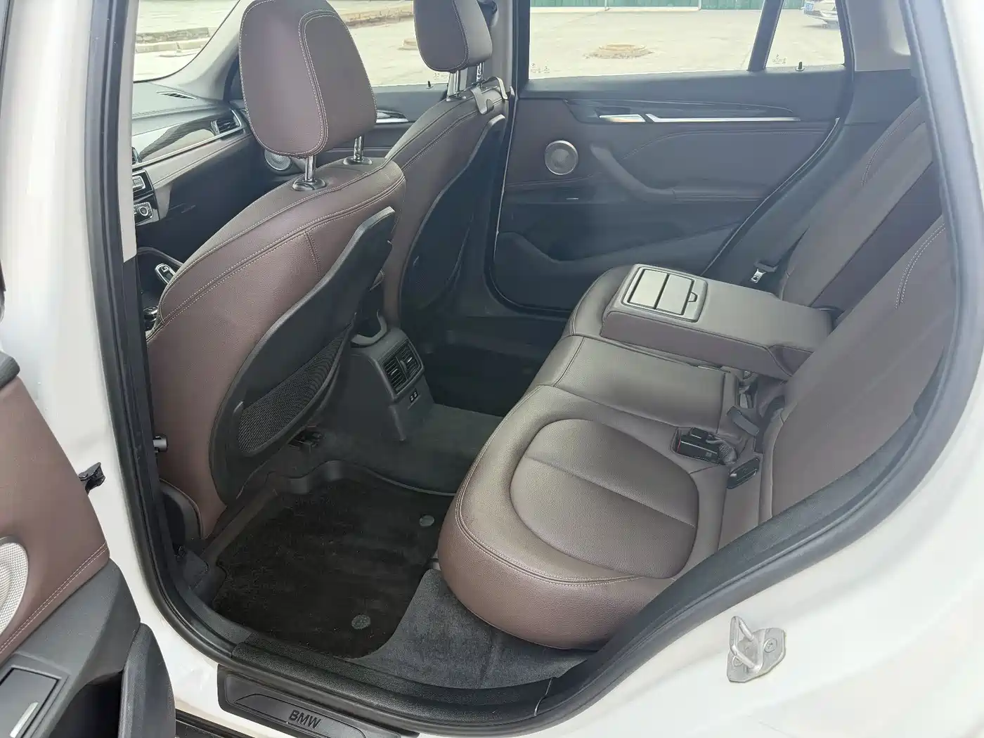 BMW X1 2021 xDrive25Li Exclusive фото 13