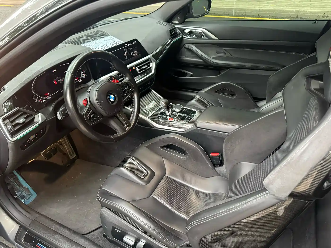 BMW M4 2022 M4 Coupe M xDrive M 50th Anniversary Limited Edition фото 4