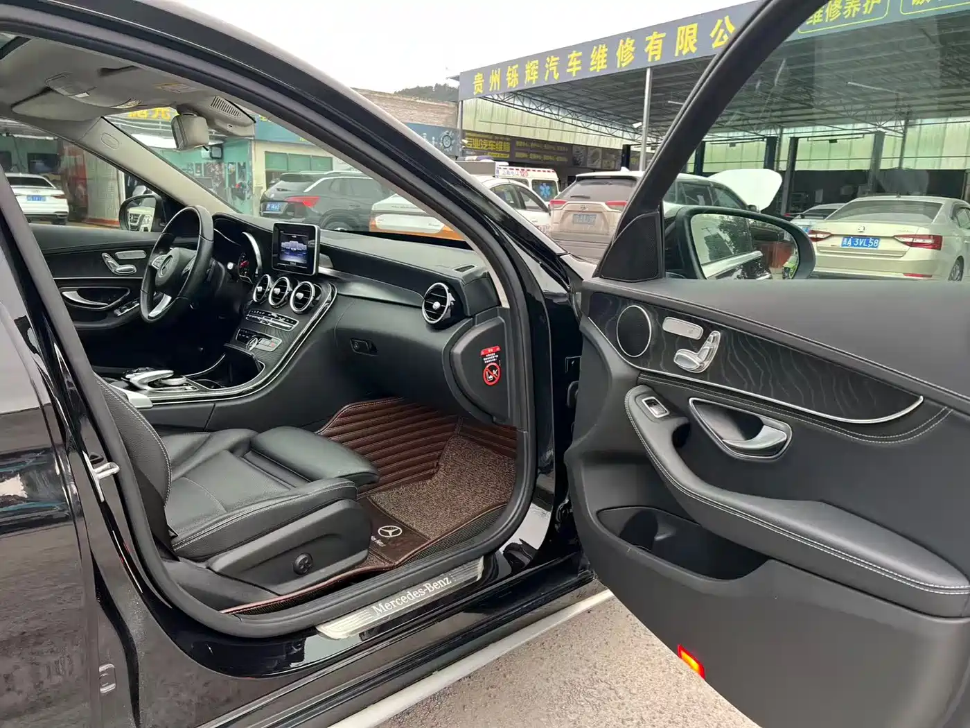 Mercedes-Benz C-Class 2018 C 200 L Sport Edition фото 15