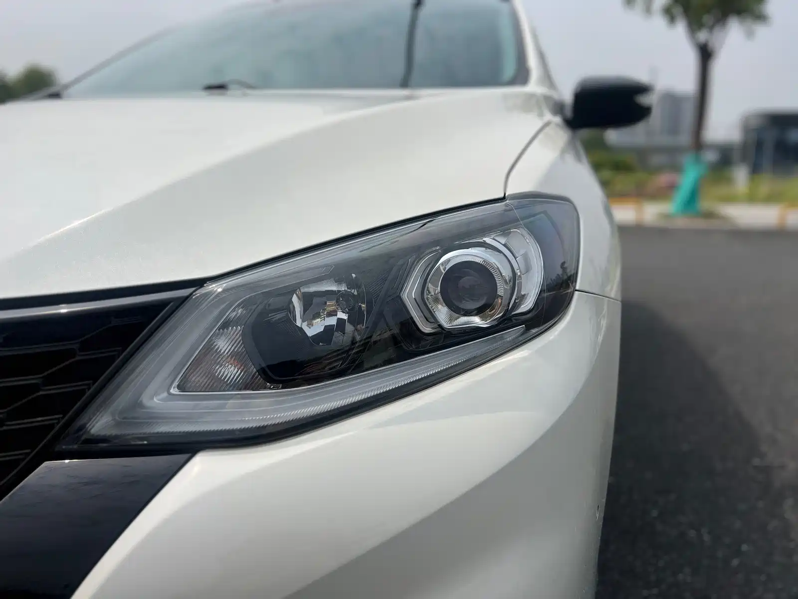 Photo 10 - Nissan Tiida
