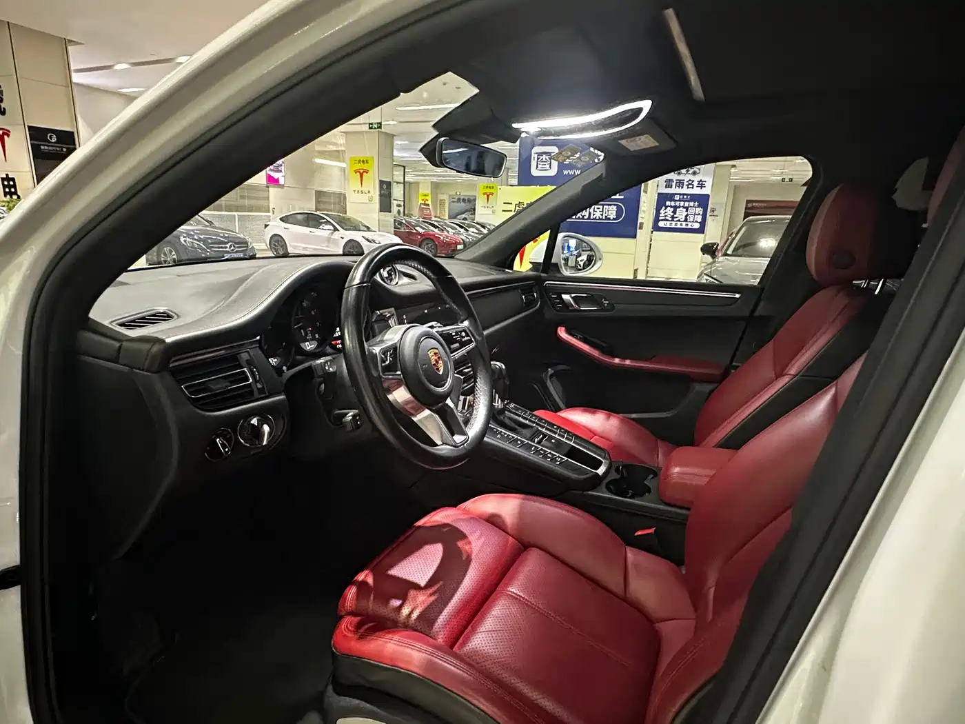 Porsche Macan 2020 Macan 2.0T фото 8