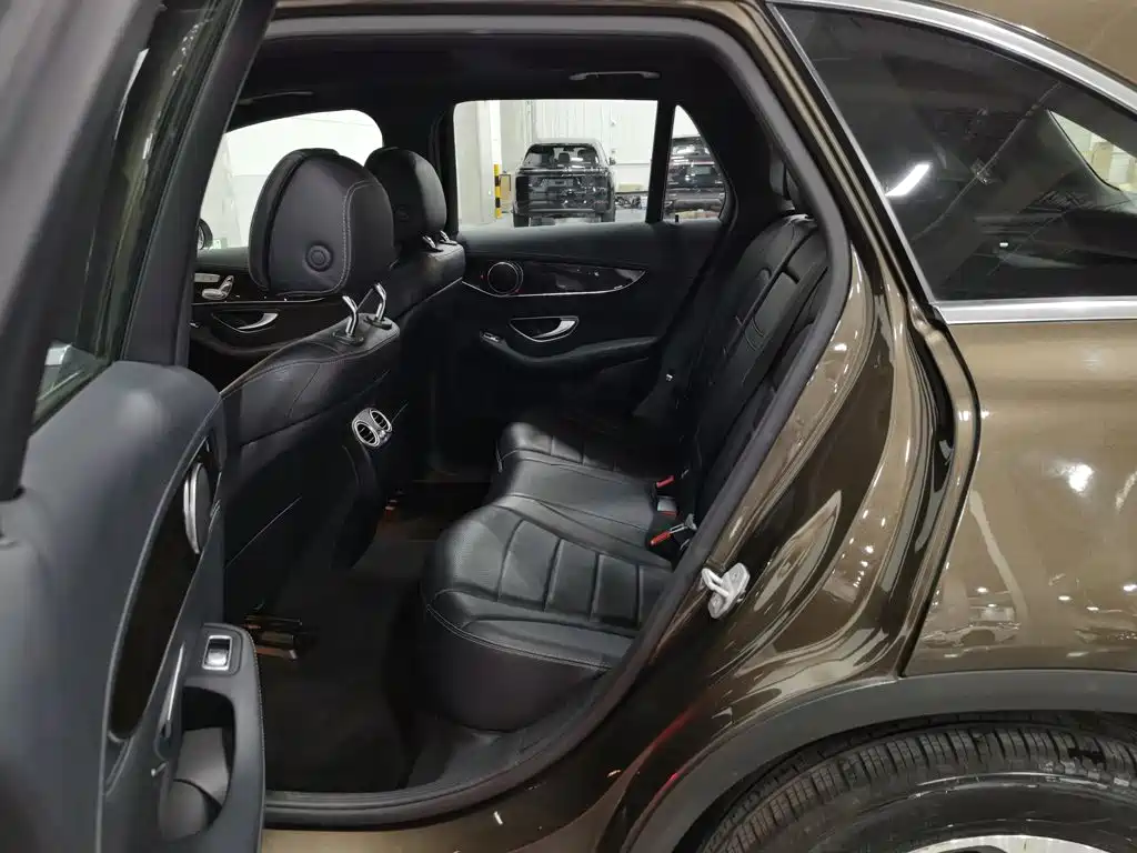 Mercedes-Benz GLC 2016 2016 GLC 260 4MATIC Luxury