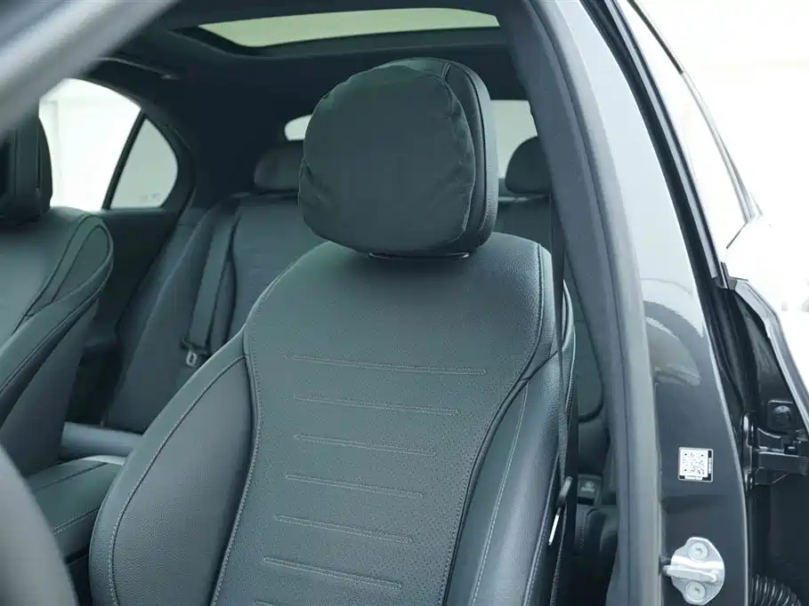 Mercedes-Benz C-Class 2023 Facelift C 260 L Sport Edition фото 12