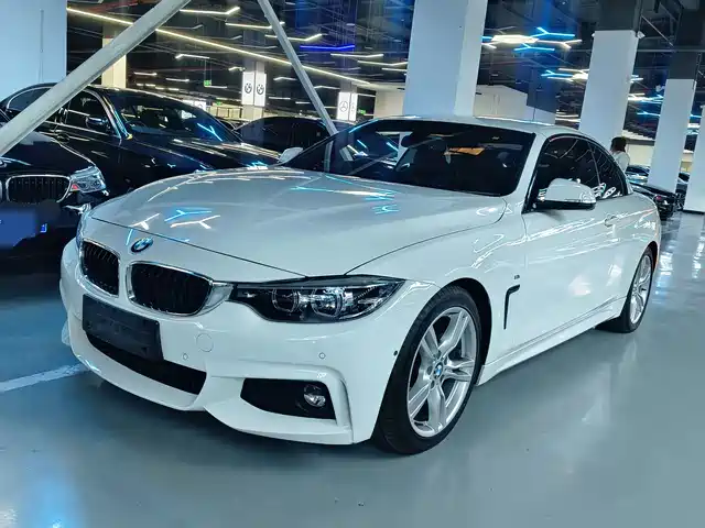 BMW 4 SERIES