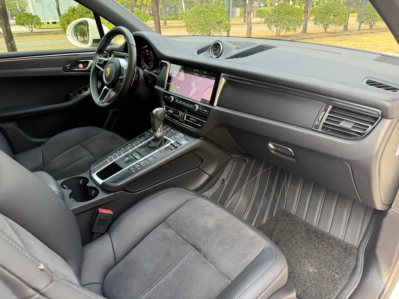 Porsche Macan 2021 Macan 2.0T фото 12
