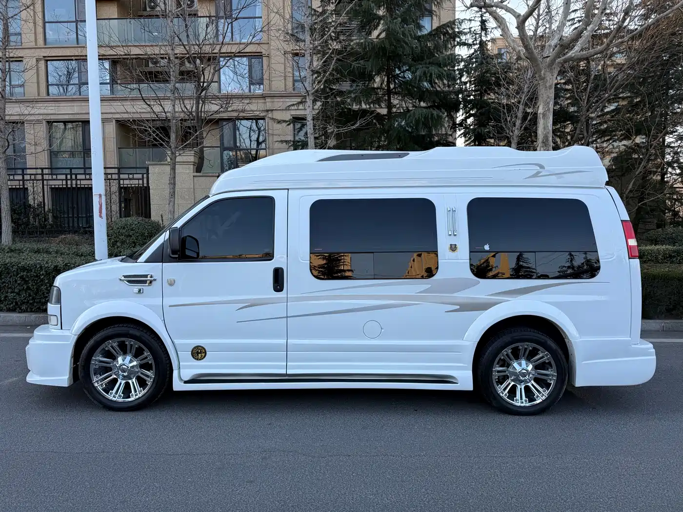 GMC Savana 2017 2016 G600S Prestige Edition