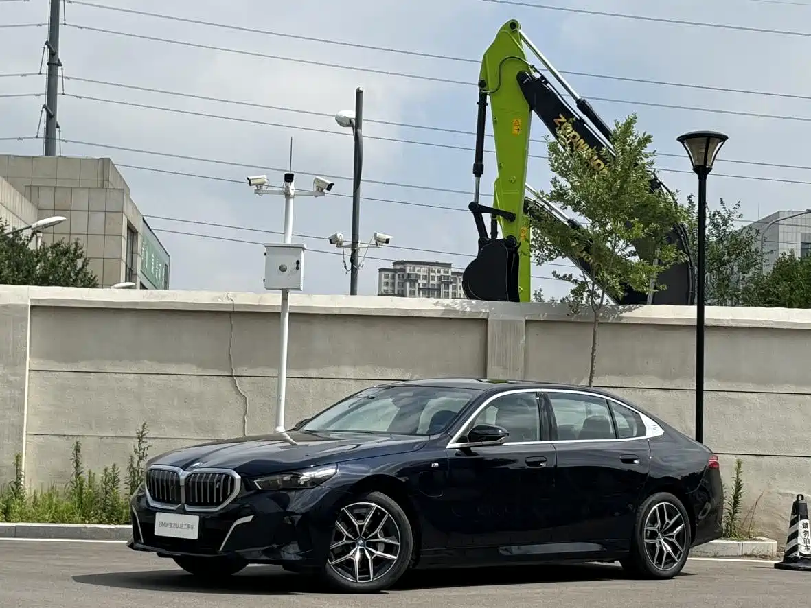 BMW i5 2025 eDrive 40L M Sport Package