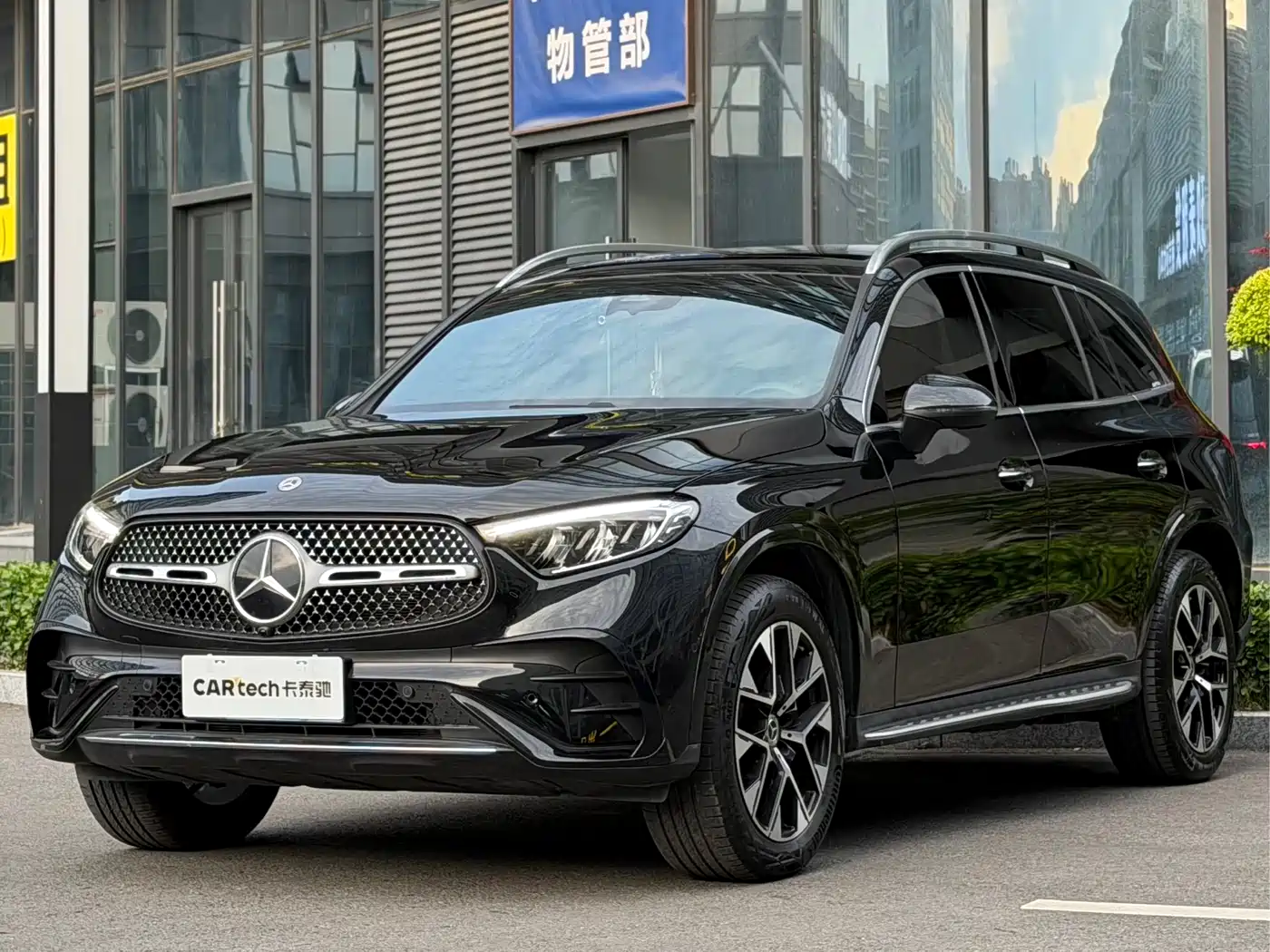 Mercedes-Benz GLC 2024 GLC 260 L 4MATIC Luxury 5-seater