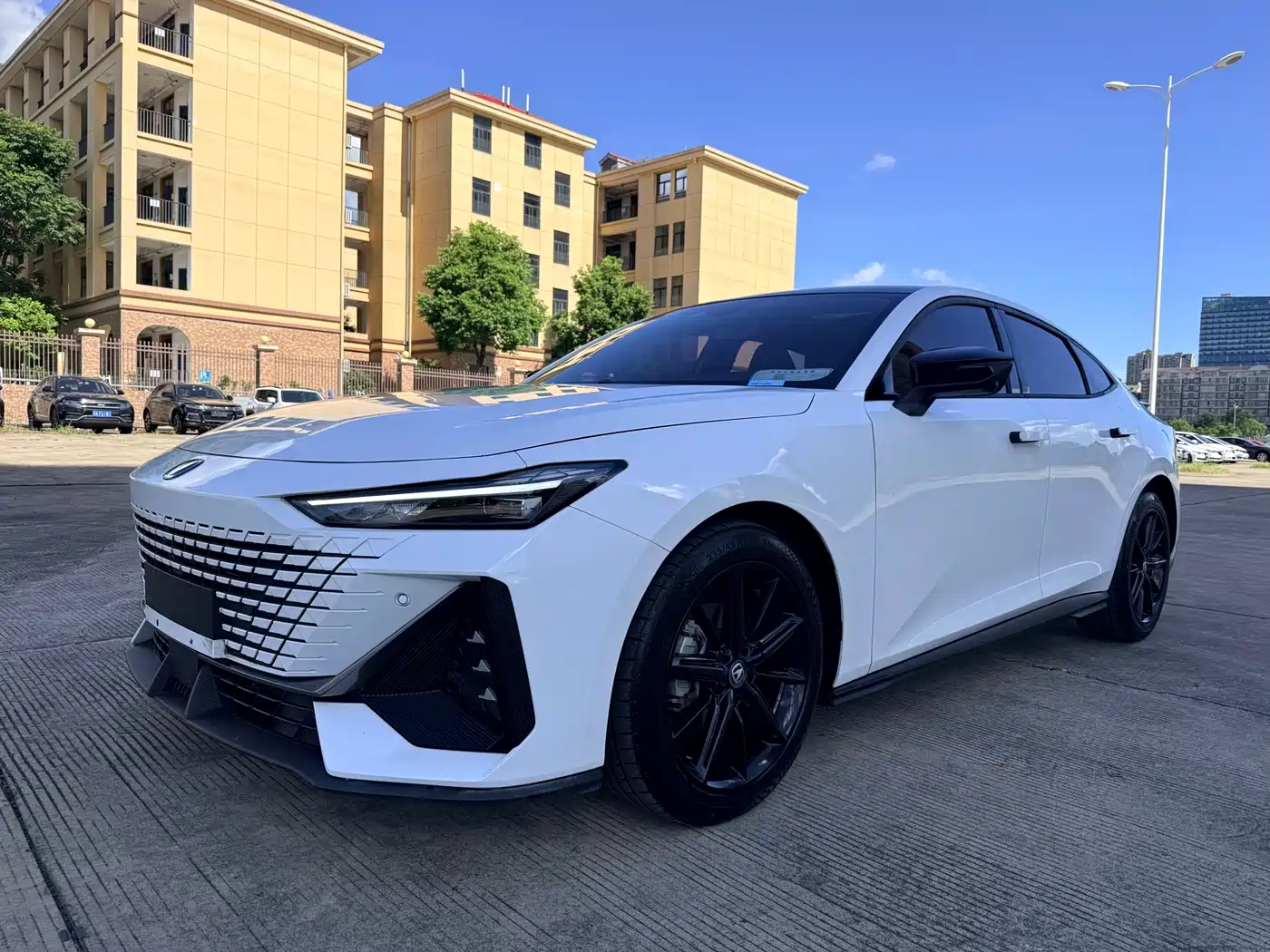 CHANG'AN UNI-V