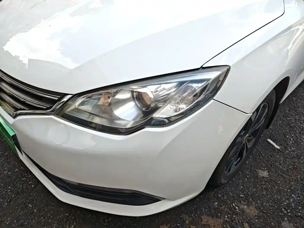 Roewe 360 2017 2017 1.5L Auto Luxury Edition