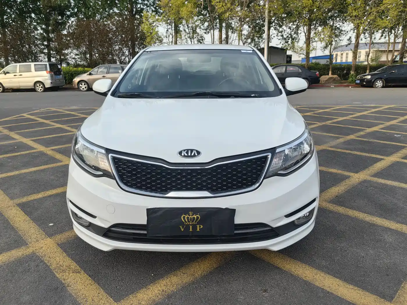 Kia K2 2015 Sedan 1.4L MT GLS фото 2