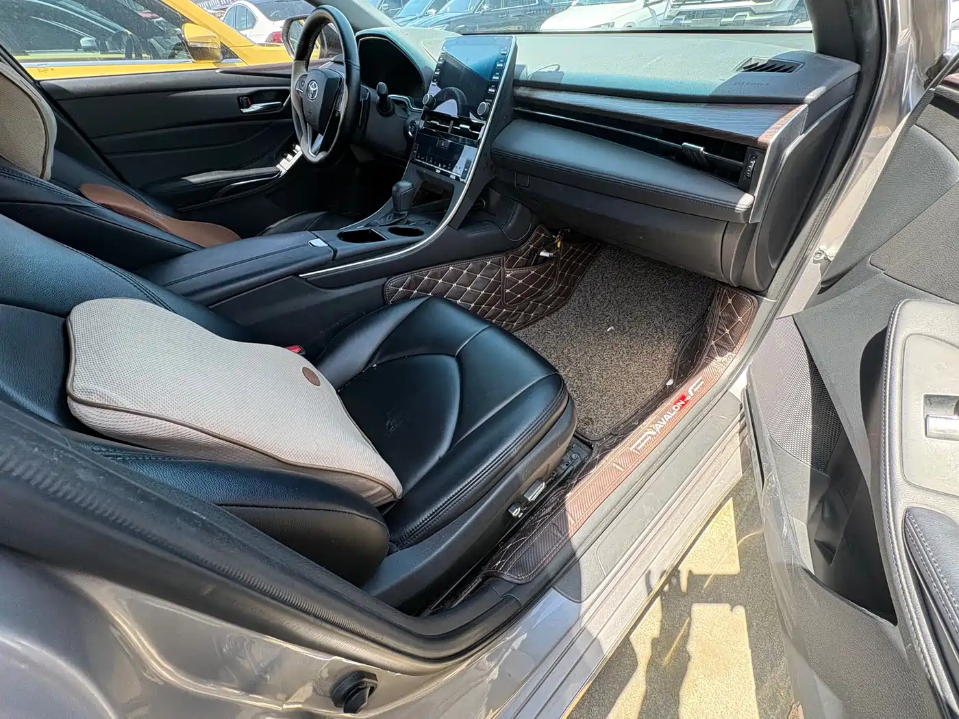 Toyota Avalon 2019 2.5L Progressive Edition China V фото 9