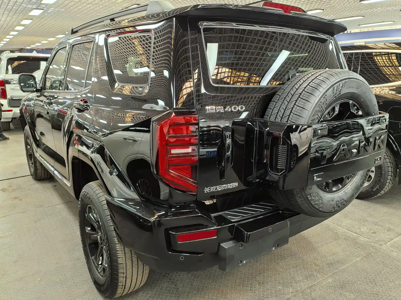 TANK TANK 400 NEW ENERGY