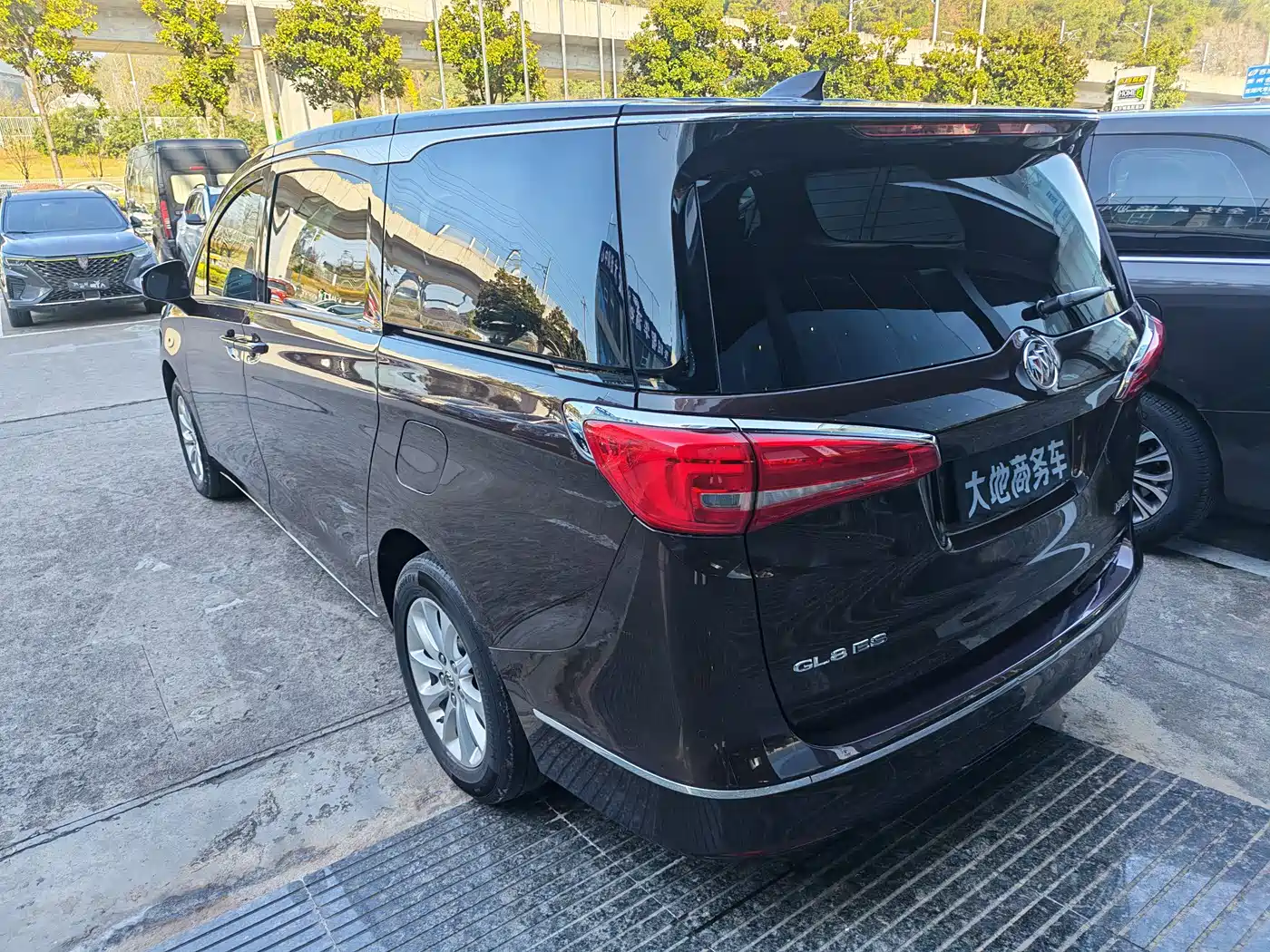 Buick GL8 2018 ES 28T Premium Type China VI фото 21