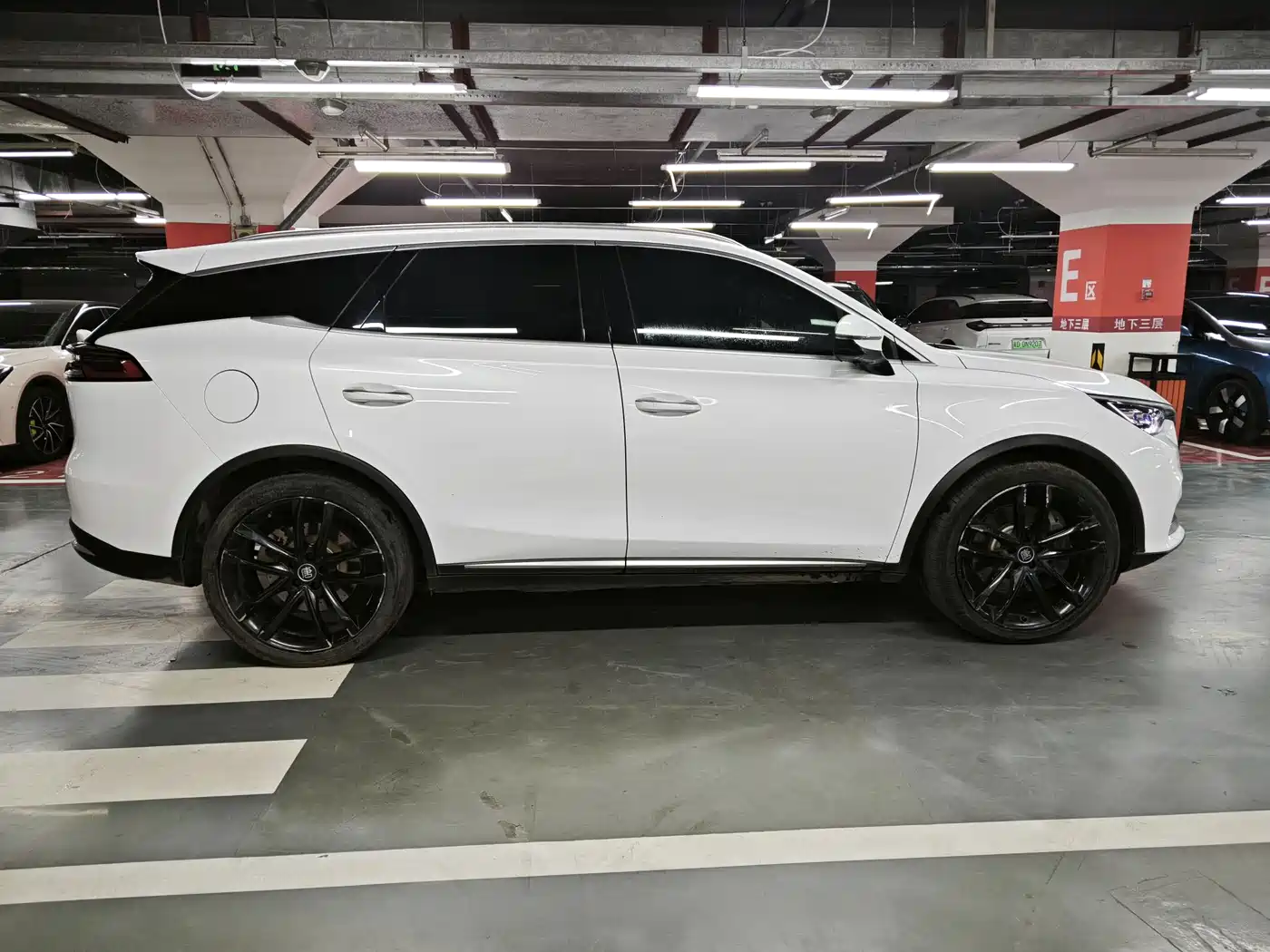 BYD Tang New Energy 2021 EV AWD High Performance Genesis Flagship фото 5