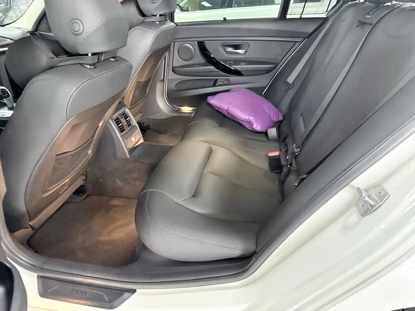 BMW 3 Series 2016 320Li Progressive фото 10