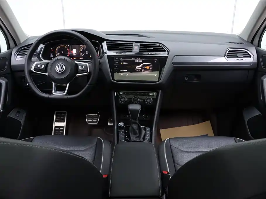 Volkswagen Tiguan L 2019 330TSI Automatic 2WD R-Line Flagship Edition China VI фото 23