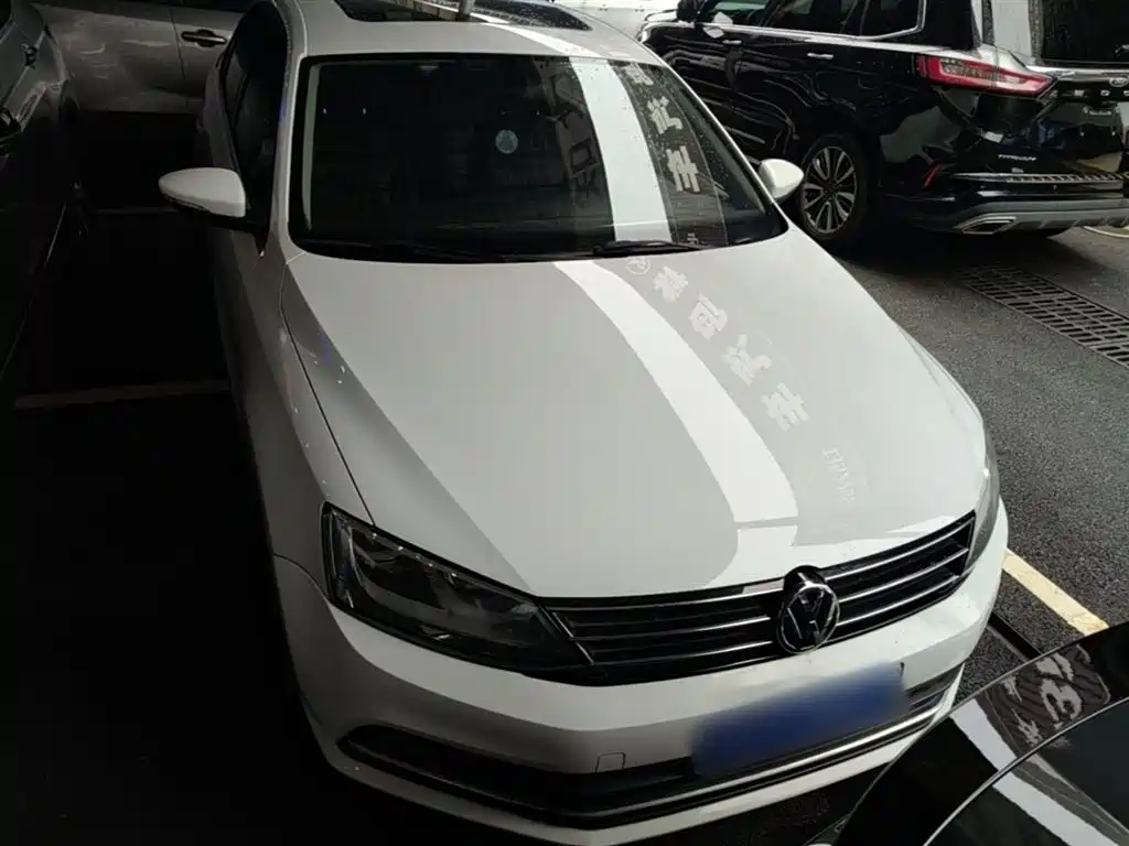 Volkswagen Sagitar 2018 1.6L Automatic Comfort фото 3