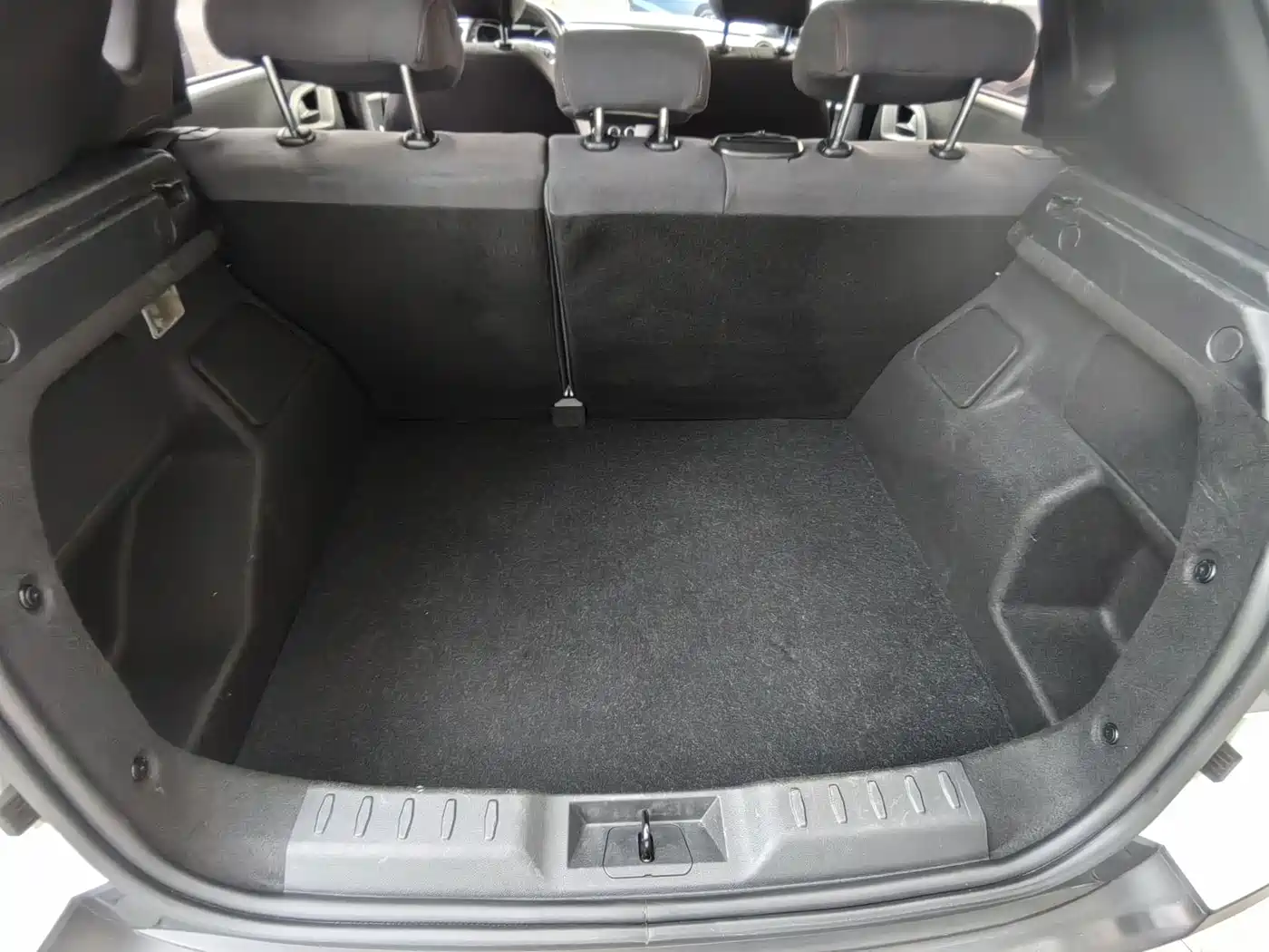 Zhonghua V3 2015 2015 1.5L Manual Elite