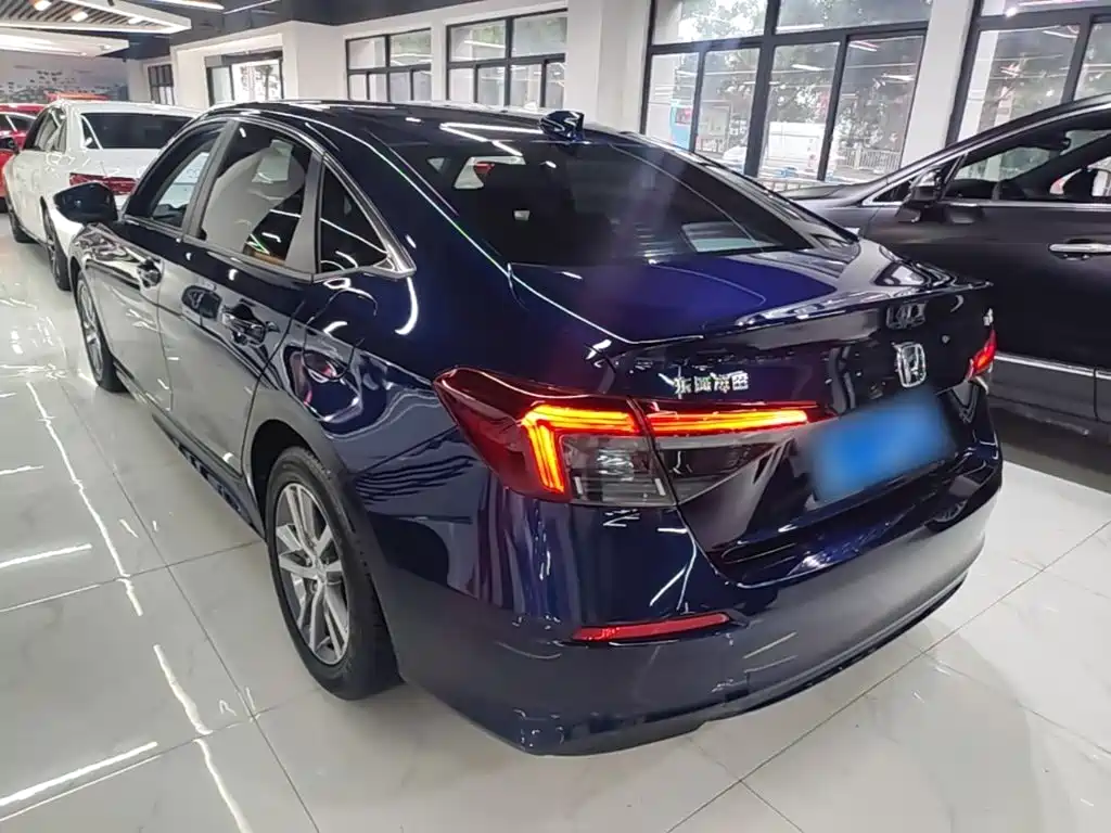 Honda Civic 2025 2025 240TURBO CVT Smart Fun Plus