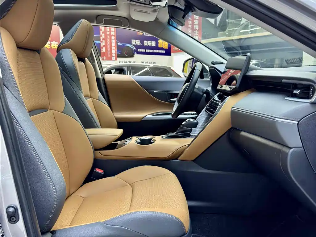 Toyota Venza 2022 2022 2.0L CVT 2WD Premium