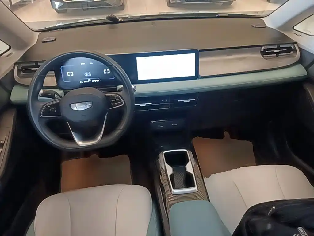 Geely Geometry E Firefly 2024 2024 Model 301km Starlight