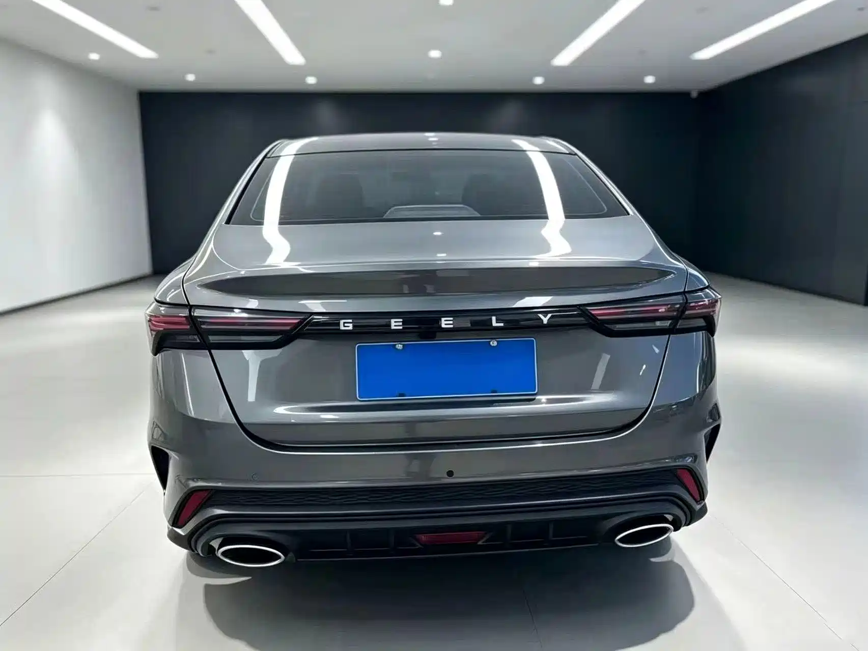 Фото 13 - Geely Binrui