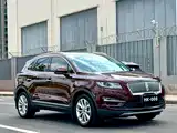 Фото 3 - Lincoln MKC