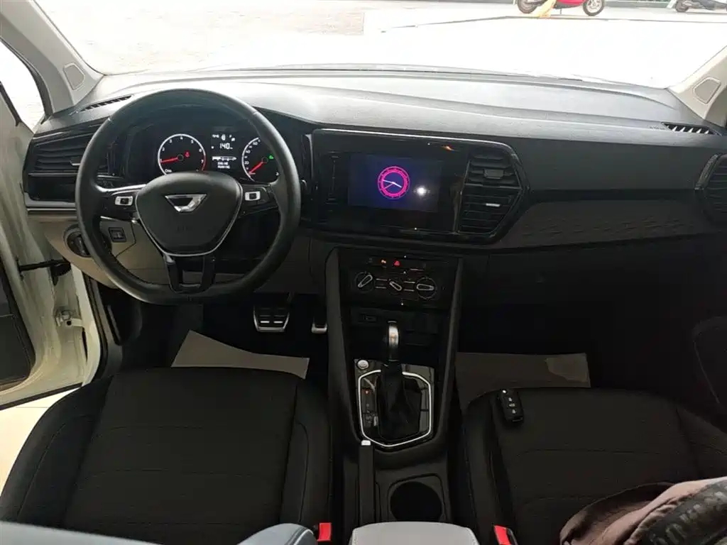 Фото 6 - Jetta VS5