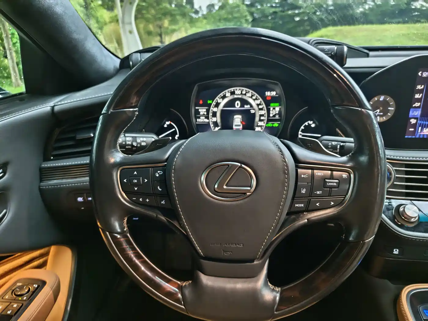 Lexus LS 2021 2021 500h Luxury Edition