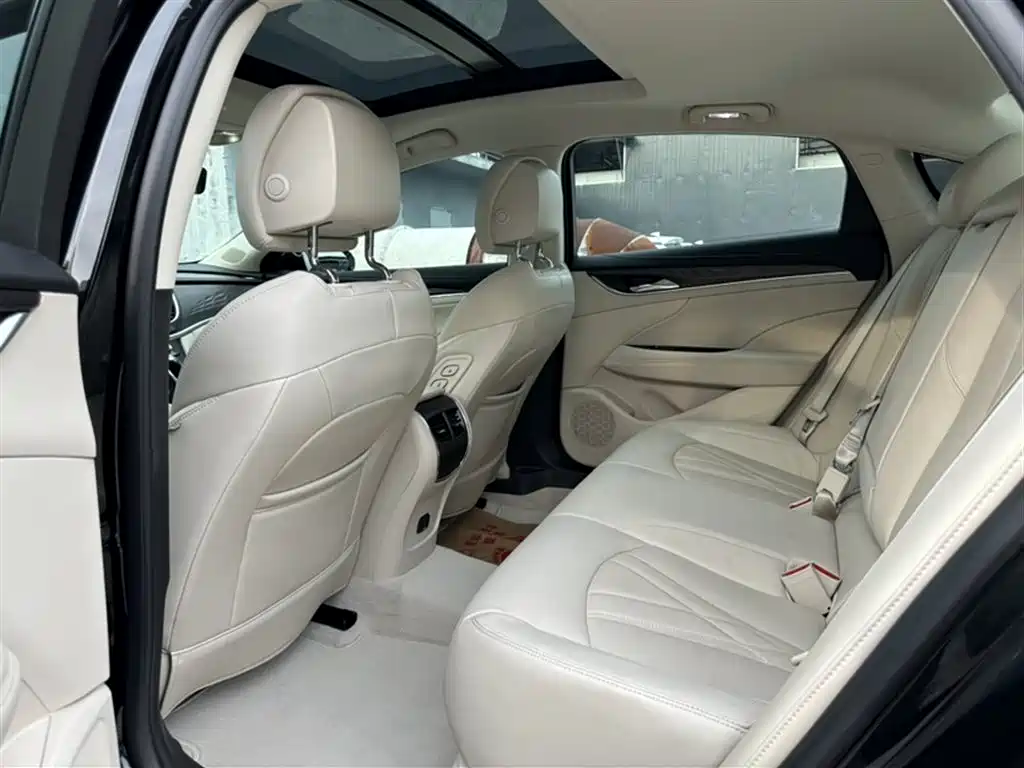 Buick LaCrosse 2021 Avenir Avia First Edition фото 24
