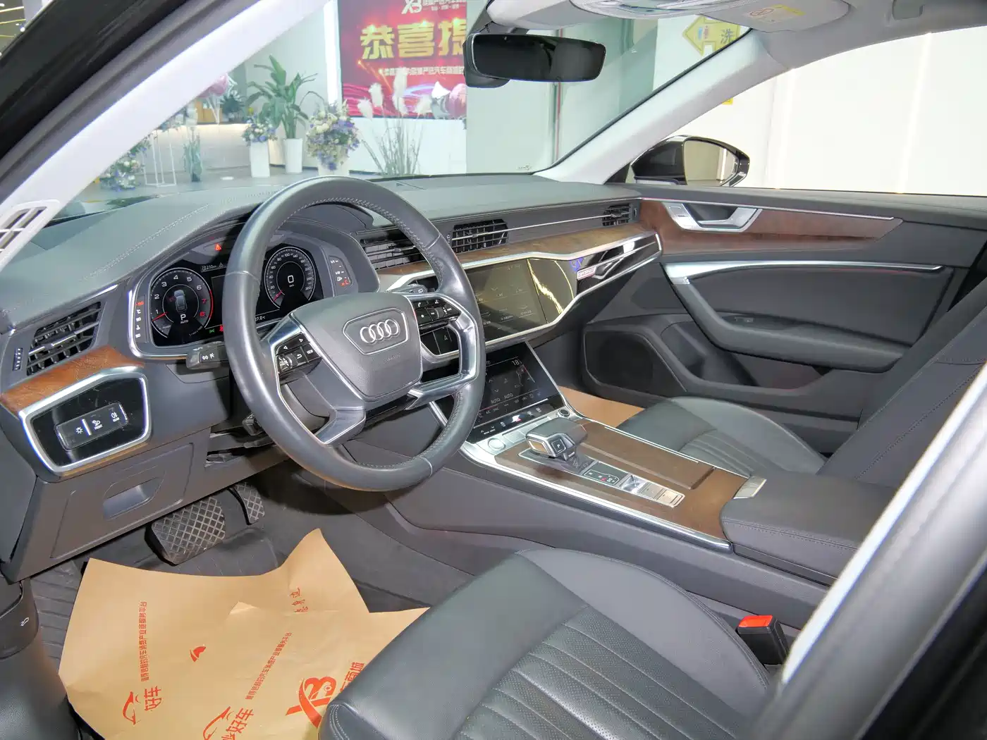 Audi A6 (Import) 2020 allroad quattro Explorer 55 TFSI Premium Off-Road фото 8