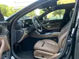 Фото 4 - Mercedes-Benz E-Class