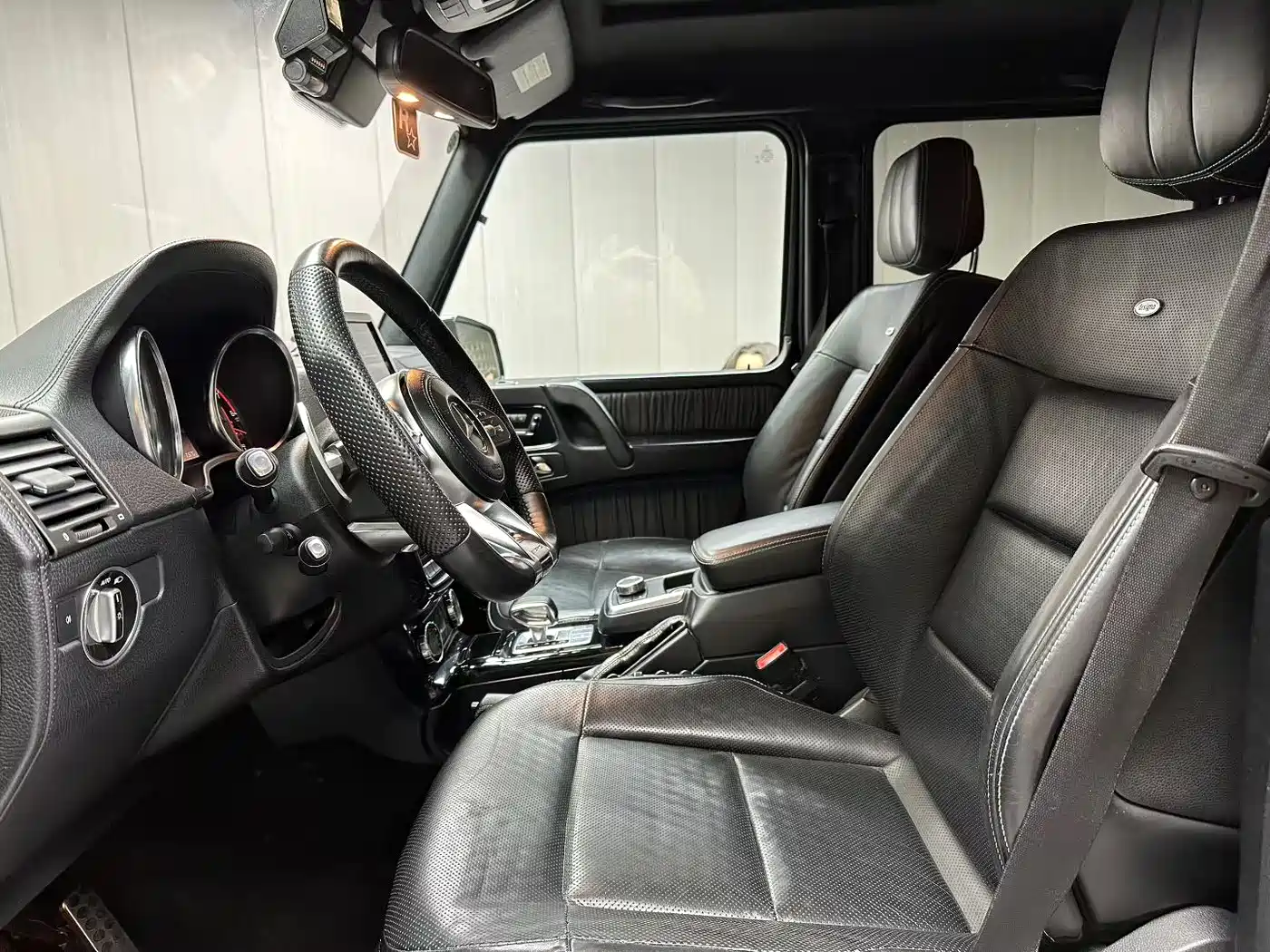 Mercedes-Benz G-Class AMG 2013 AMG G 63 фото 4
